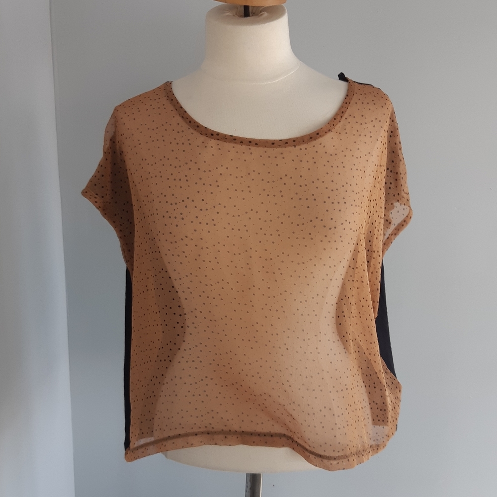 5/10$ Axis pullover short sleeves crop blouse  size L